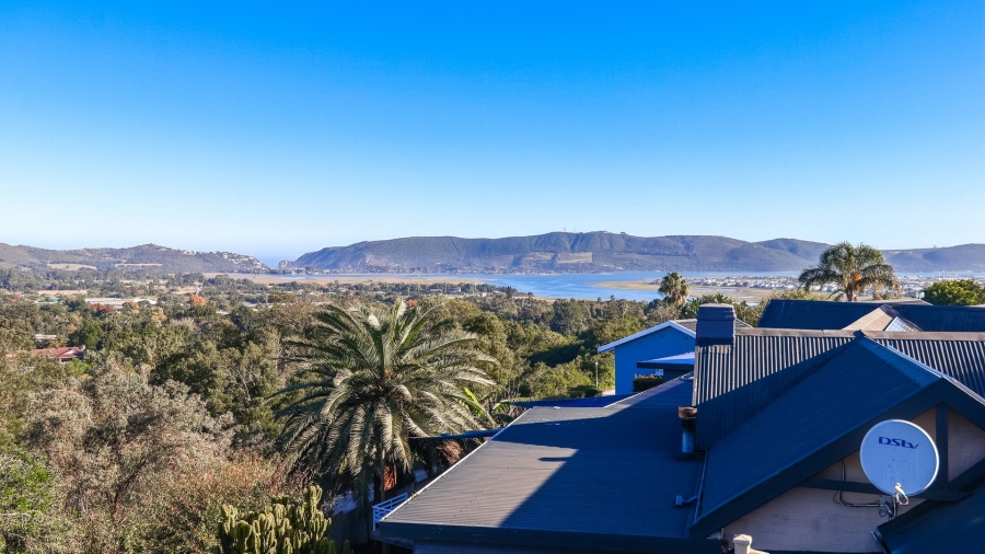 To Let 7 Bedroom Property for Rent in Old Place Western Cape